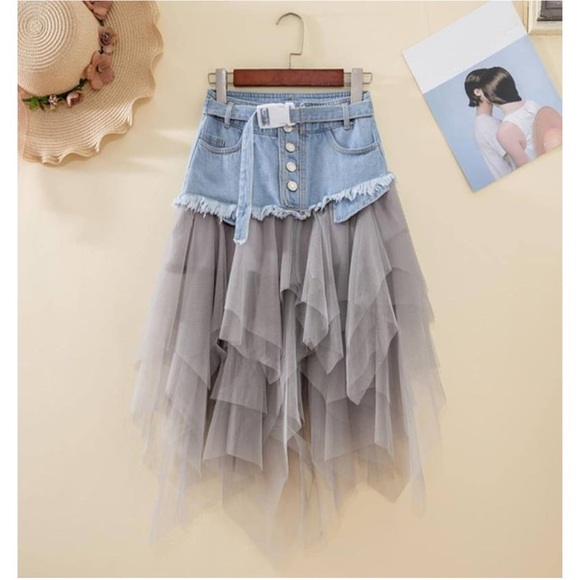 NWOT Chic Denim and Gray Layered Midi Skirt - Picture 2 of 12